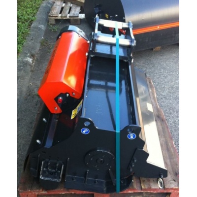 epareuse-debroussailleur-chargeur-mini-pelle-usage-severe-tc2-tc3