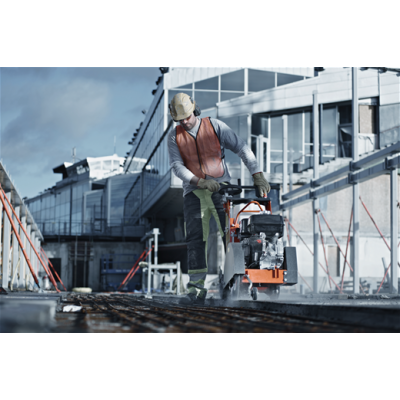 fs400lv-scie--sol-husqvarna