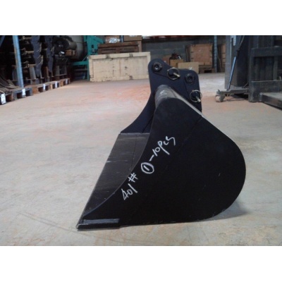 godet_de_curage_1200_mini_pelle_kubota_kx61_-_3_ou_u25