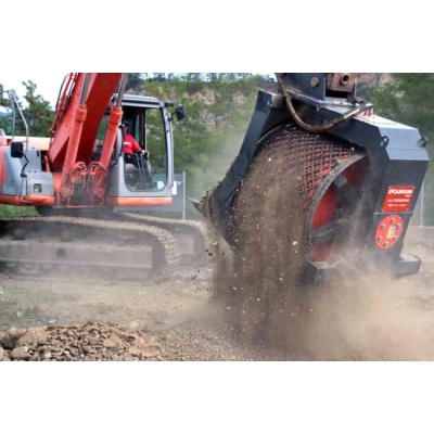 Godet cribleur VMS7 pour mini pelle 5 a 7.5 T demonstration