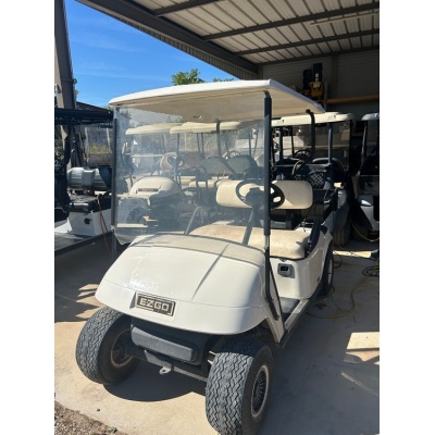 voiturette_de_golf_electrique_ezgo_txt_3